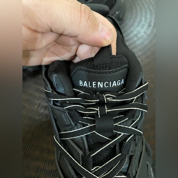 balenciaga track runners 3.0 main image 5